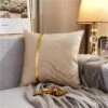Housse De Coussin 45x45cm Royal En Soie Bronze -Housse Moderne Magasin Housse de Coussin 45x45cm Royal en Soie Beige Housse Moderne