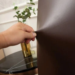 Housse De Chaise PU Cuir Marron 5 Housse De Chaise PU Cuir Marron -Housse Moderne Magasin couverture chaise housse moderne 2