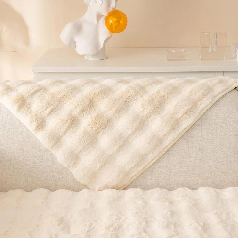 Protège Canapé en Peluche Beige Protège Canapé En Peluche Beige -Housse Moderne Magasin couvre canape beige housse moderne 12