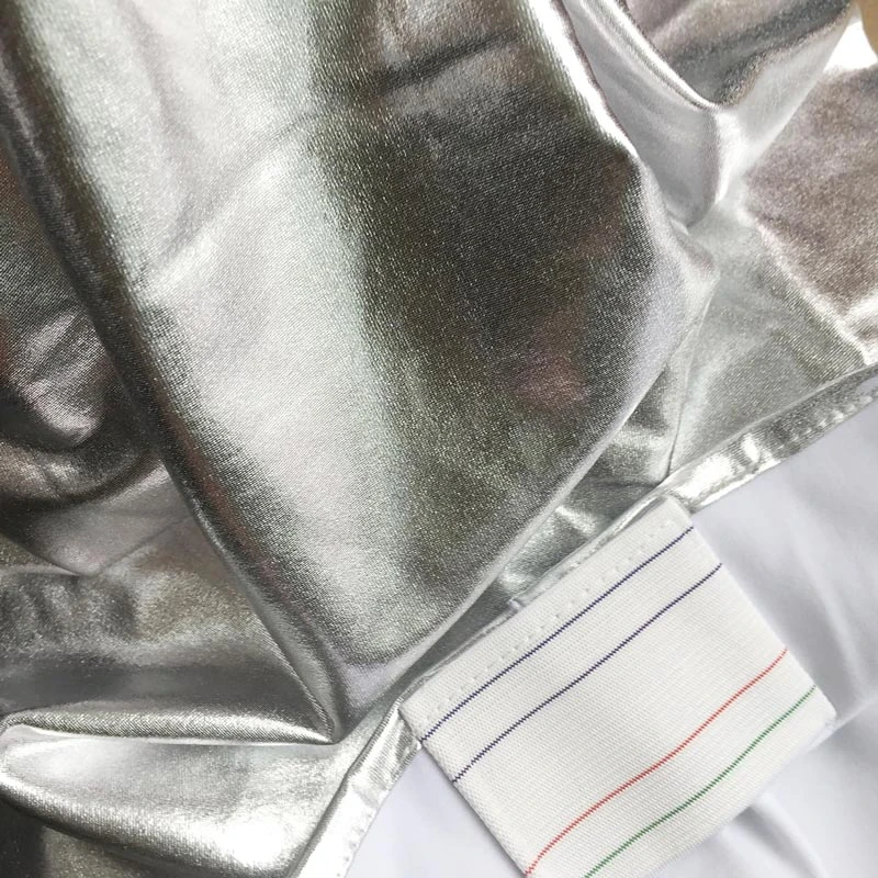 Housse de Chaise de Mariage Argent Métallique Housse De Chaise De Mariage Argent Métallique -Housse Moderne Magasin housse chaise mariage housse moderne 4